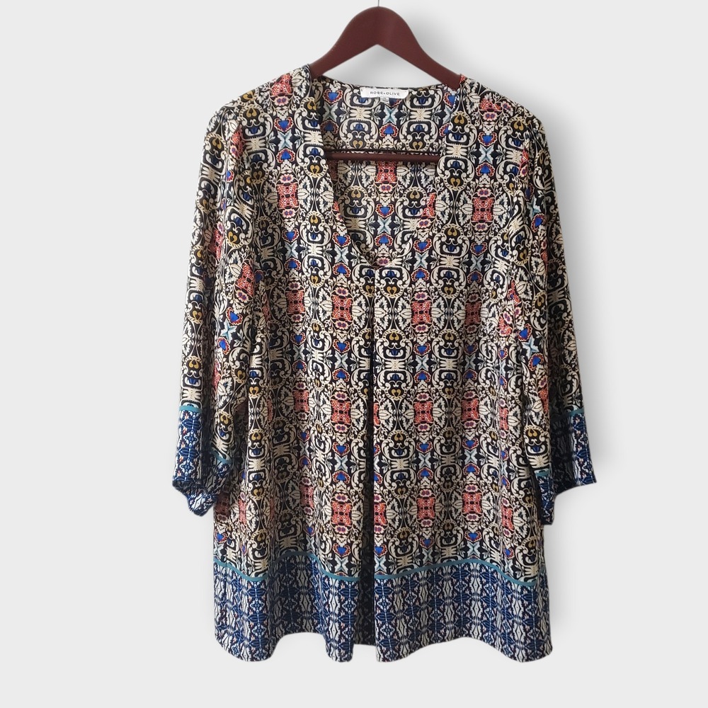 Rose + Olive Womens 1X Multicolor Medallion Print V-Neck Pleated Tunic Blouse
